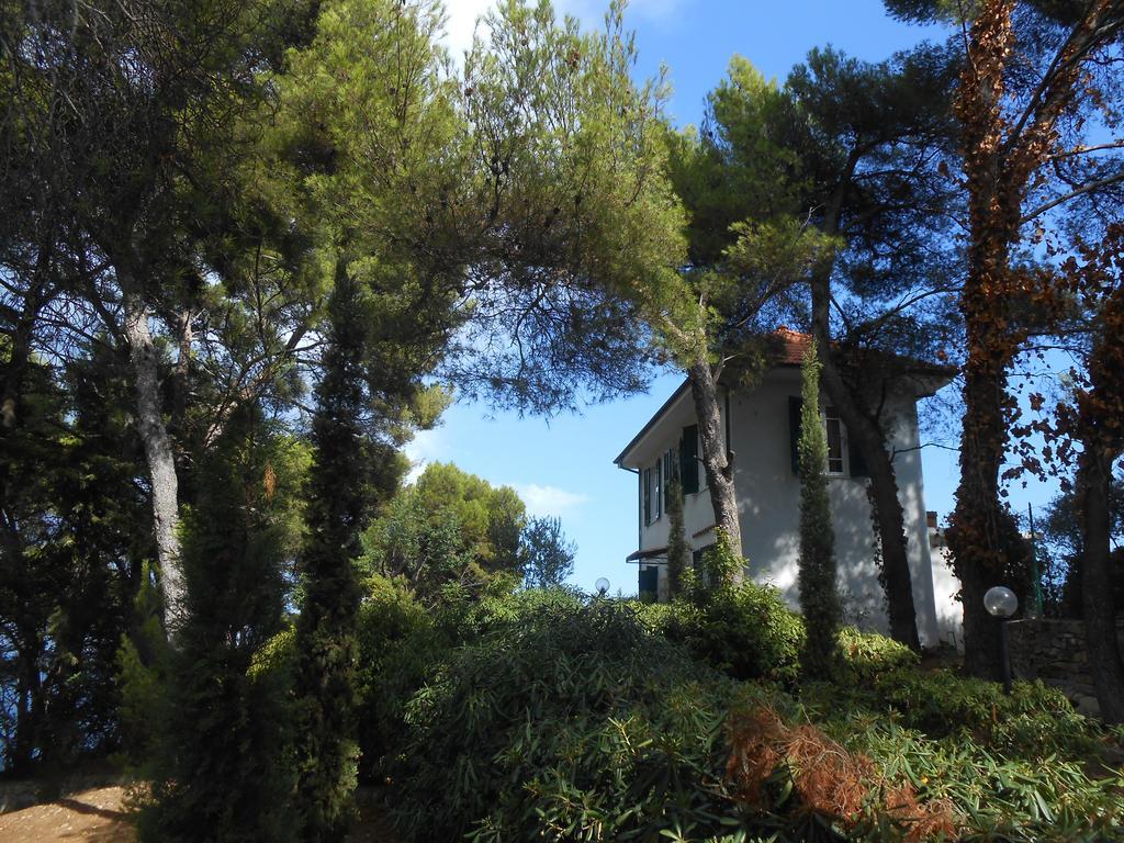 Torre Alpicella Holiday Home, A Scenic Escape Into Nature And Relaxation Diano Marina Exterior foto
