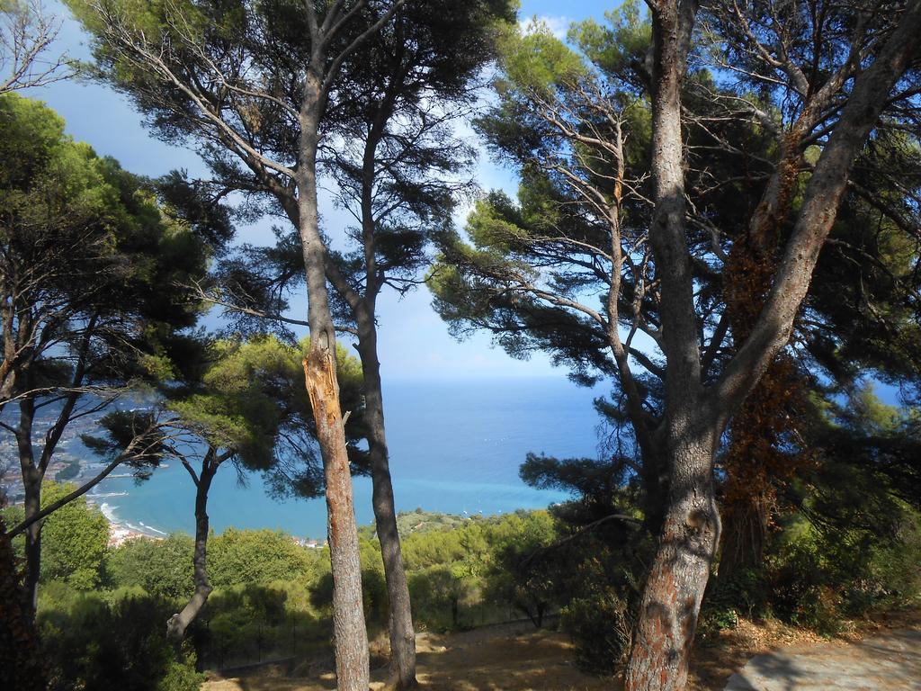 Torre Alpicella Holiday Home, A Scenic Escape Into Nature And Relaxation Diano Marina Exterior foto